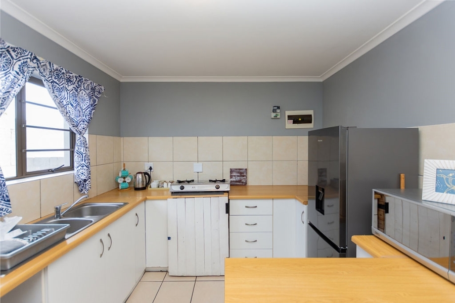 2 Bedroom Property for Sale in Country Club Western Cape